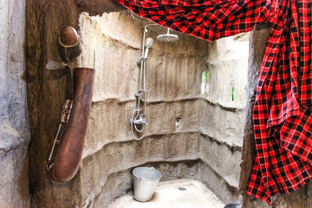 Original Maasai Lodge - Africa Amini Life Engare Nanyuki Exterior foto